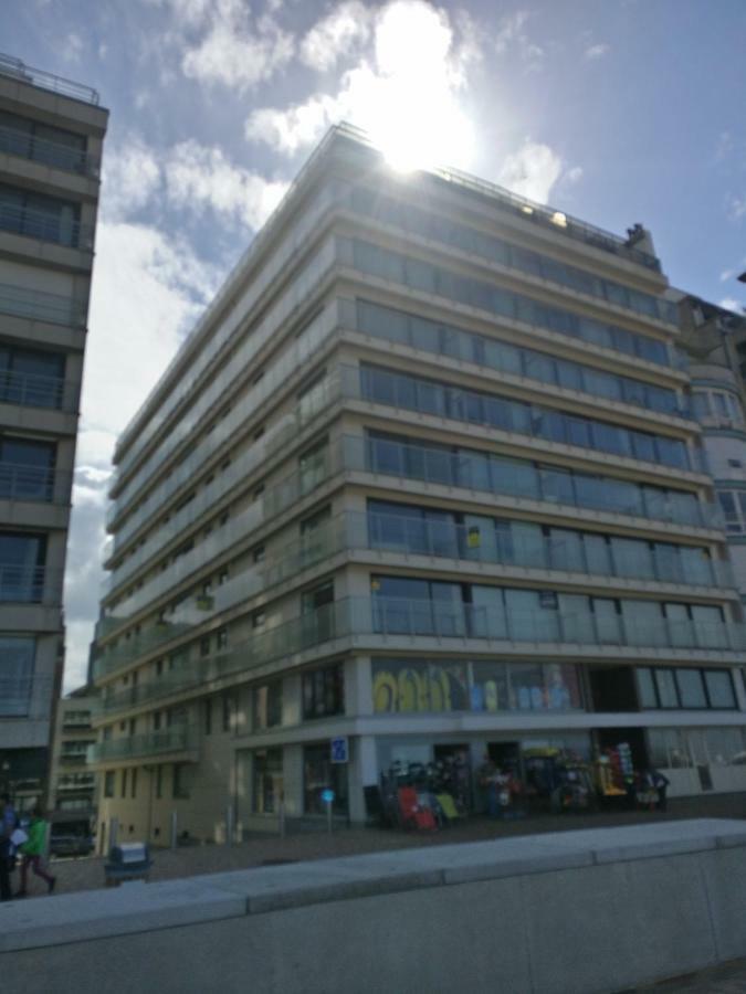 Appartamento Wenduine Op Zeedijk Esterno foto
