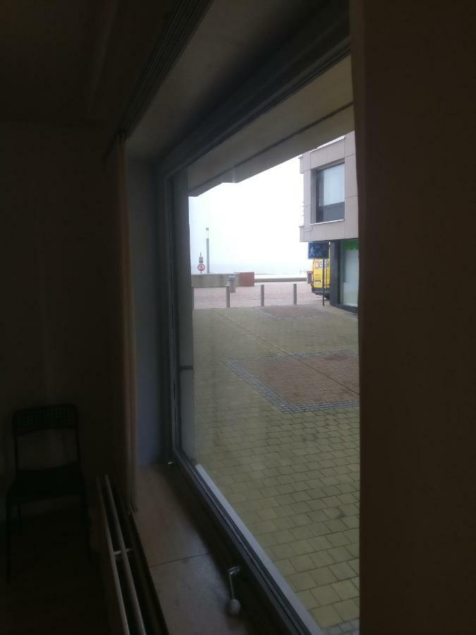 Appartamento Wenduine Op Zeedijk Esterno foto